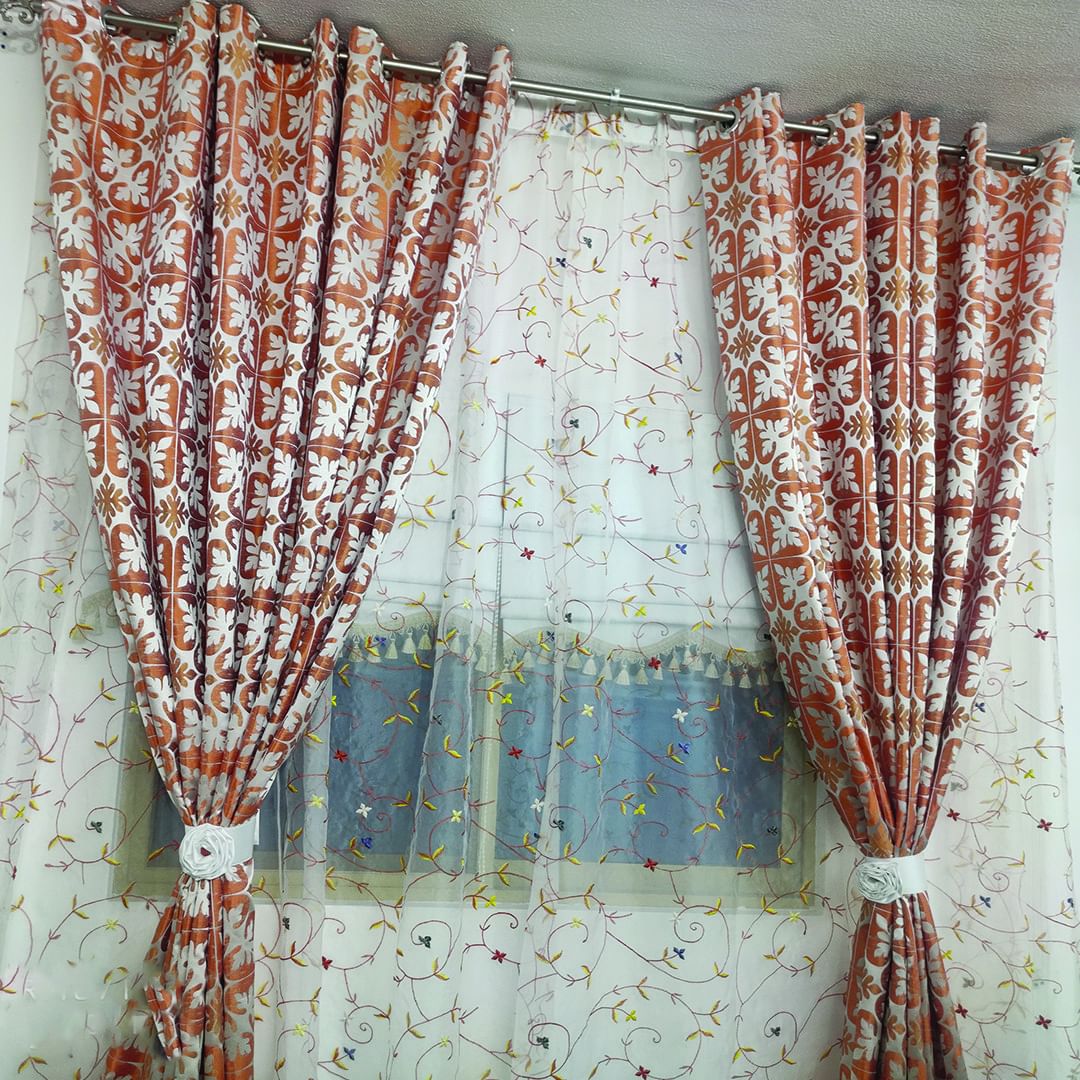 Curtain shops in dubai